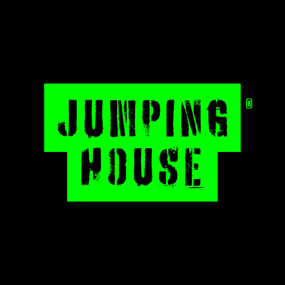 JUMPING HOUSE
